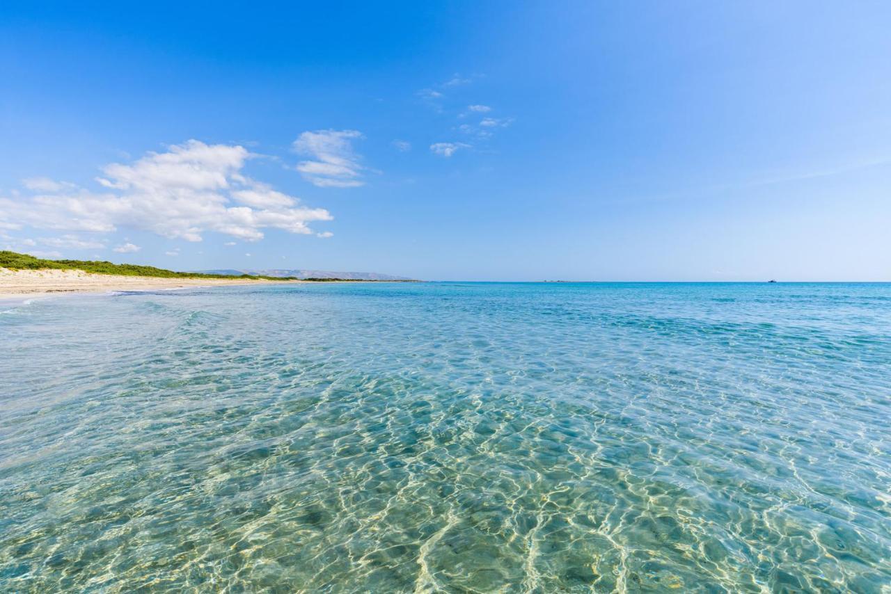 Tra Cielo E Mare - Spiaggia San Lorenzo Reitani Exterior foto